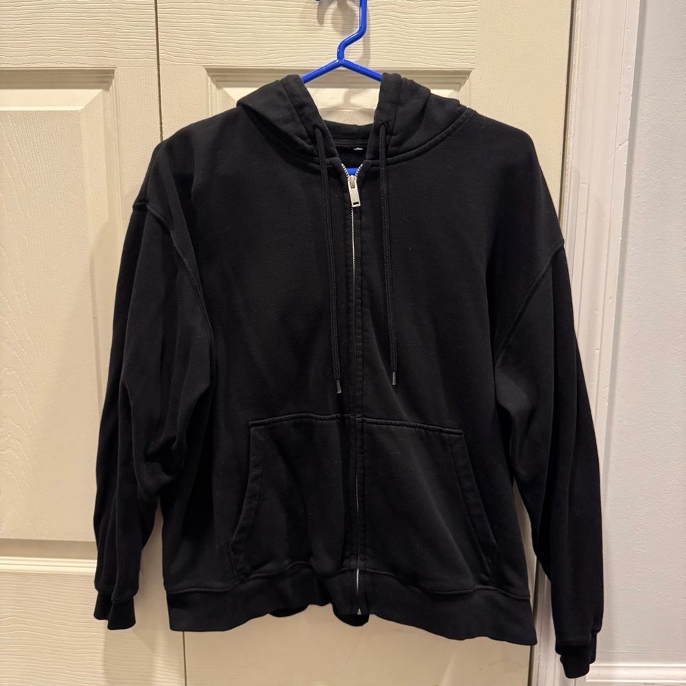 H&M Black Zip-Up Hoodie